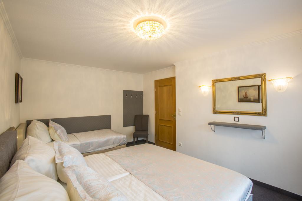 Golden Gapa Central Apartment 4 Гармиш-Партенкирхен Стая снимка