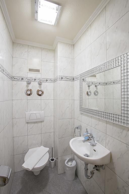 Golden Gapa Central Apartment 4 Гармиш-Партенкирхен Стая снимка